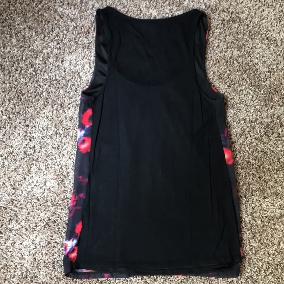 Express Top - Picture 3 of 3